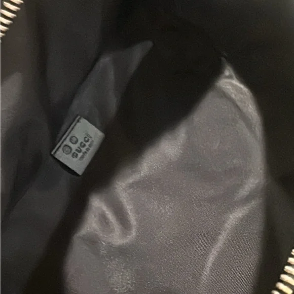Authentic Gucci Black Techno Canvas Belt Bag✨ - Picture 9 of 15